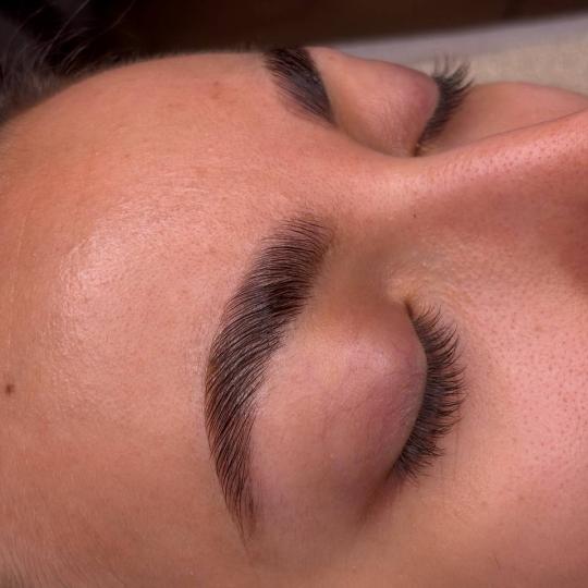 Aora #novisad Obrve Brow lift