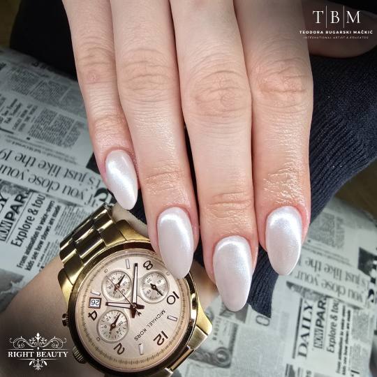 Right Beauty #beograd Gel lak Ojačavanje noktiju gelom dužina 2 - kod Teodore