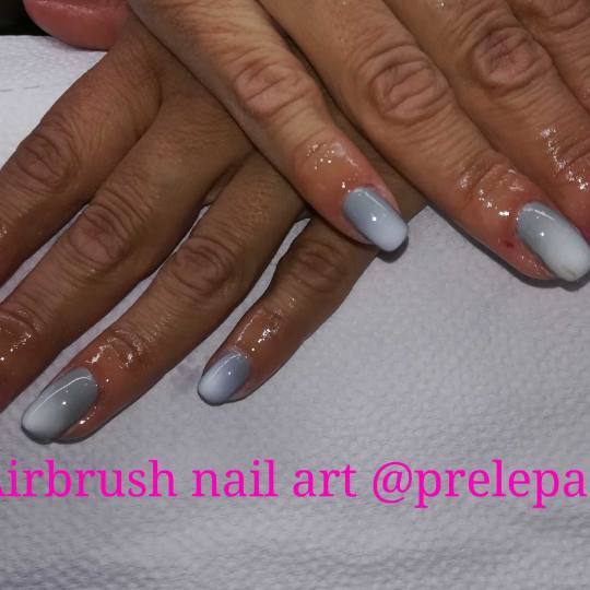 Prelepa Ja #beograd Gel lak airbrush tehnika oslikavanja noktiju Gel lak - trajni french / Airbrush