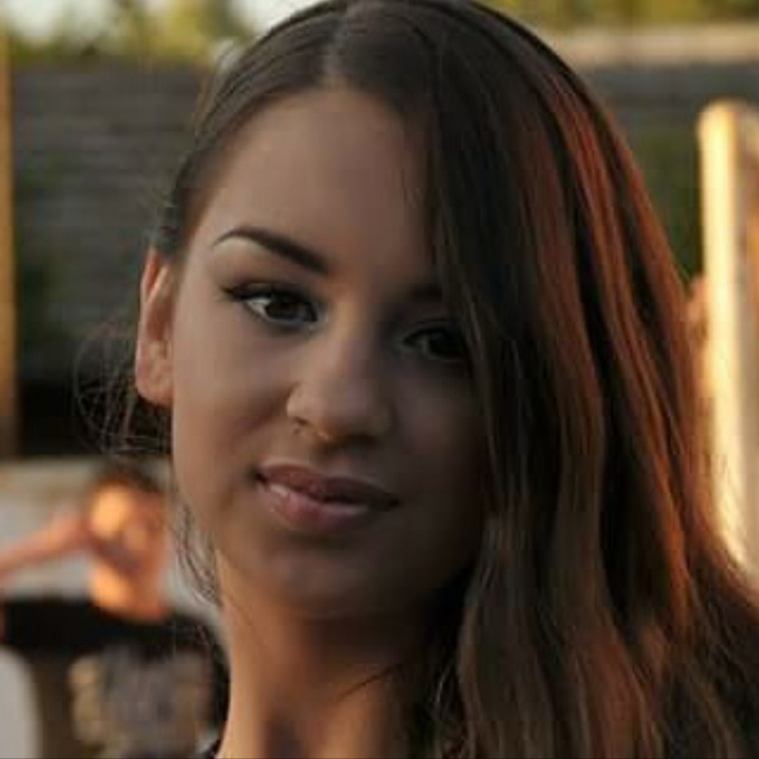 Albina Unisex Studio Lepote #temerin Make-up / šminkanje Profesionalno šminkanje - mala matura / dnevna šminka
