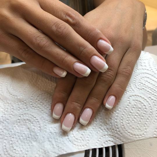 Alfaparf Nails #beograd Korekcija noktiju Korekcija ojačavanja / nadogradnje / izlivanja noktiju + 