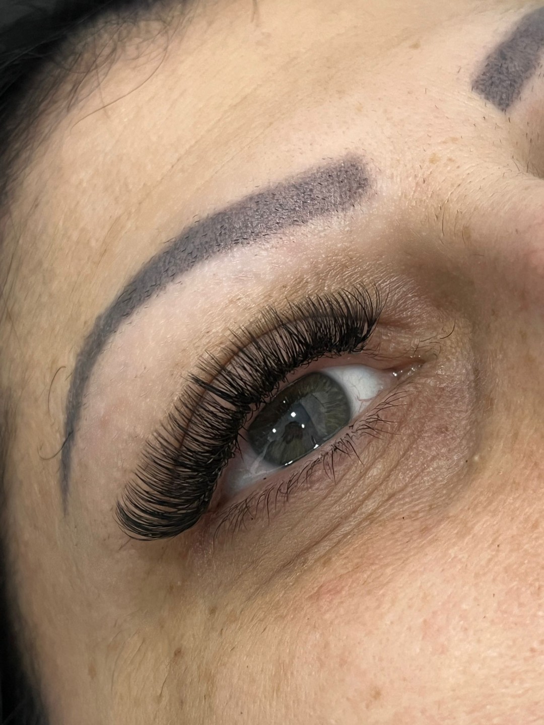 Princess beauty #nis Nadogradnja trepavica Nadogradnja trepavica - ruski volumen