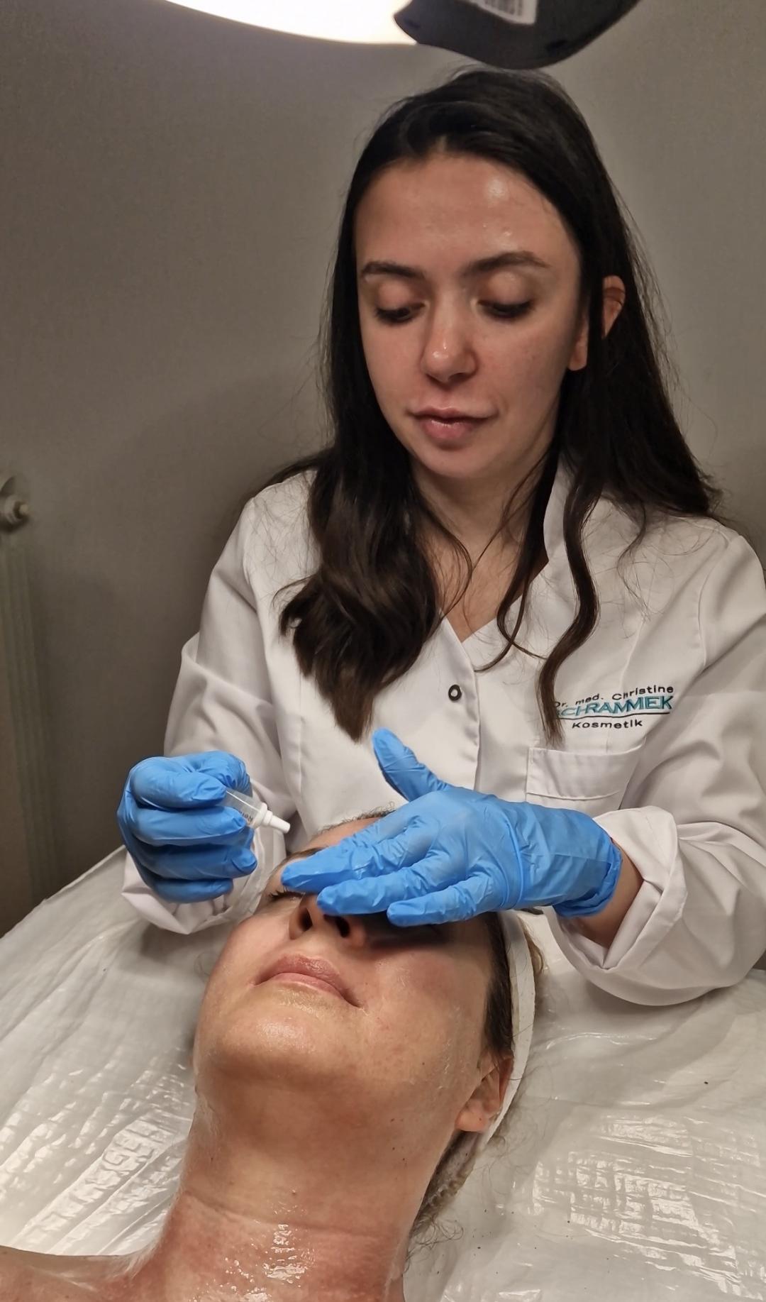GREEN PEEL® Hidrating - Iva Beauty Lab, Beograd Hijaluronski tretmani lica Lice Hijaluronski tretmani lica, Beograd, Dušanovac, Šumice