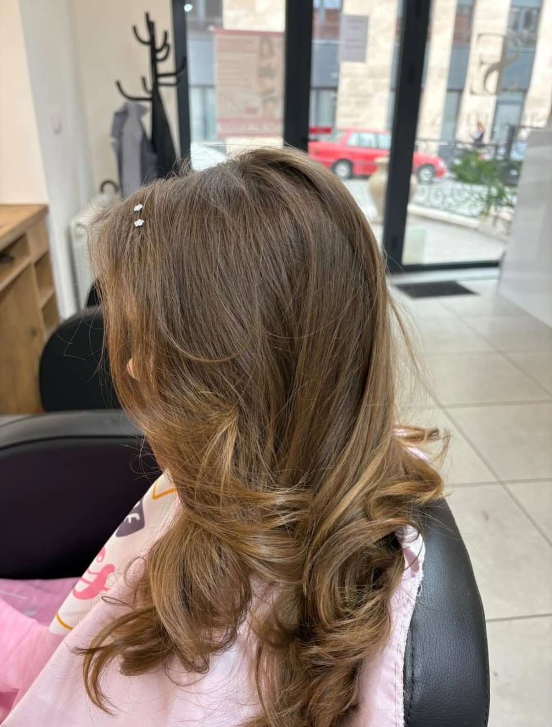 Studio Eleven Ladies&Gentlemen #beograd Feniranje i stilizovanje Feniranje na talase - ekstra duga kosa