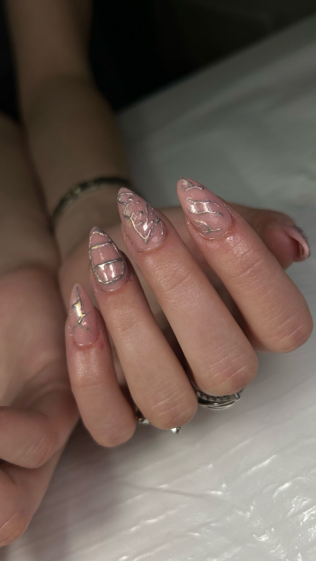 The Goddess dresses & makeover studio #beograd Ukrašavanje noktiju 3D nail art - svi nokti
