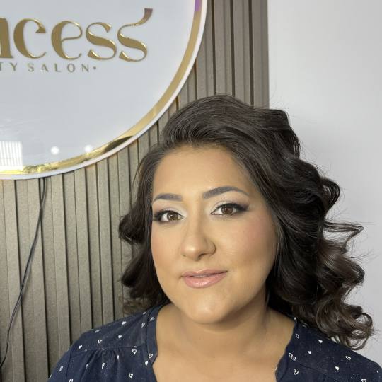 Princess beauty #nis Make-up / šminkanje Profesionalno šminkanje + veštačke trepavice
