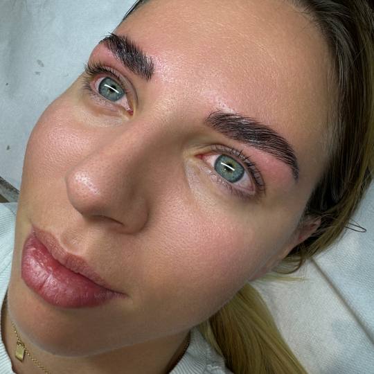 Make up artist Jovana #beograd Obrve Brow lamination + farbanje obrva Brow lamination + farbanje + o