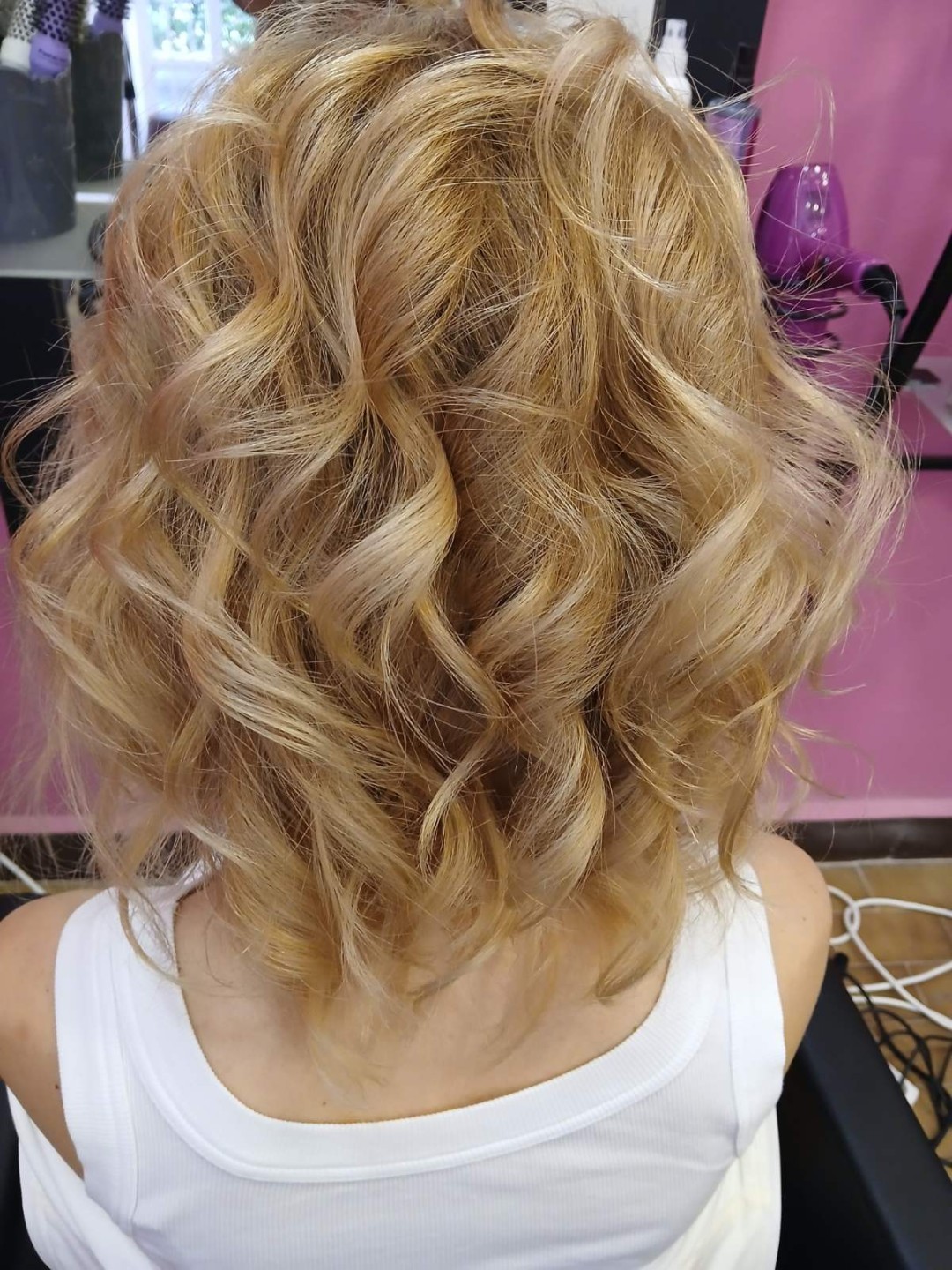 Sv. Mina, Beograd LookBook