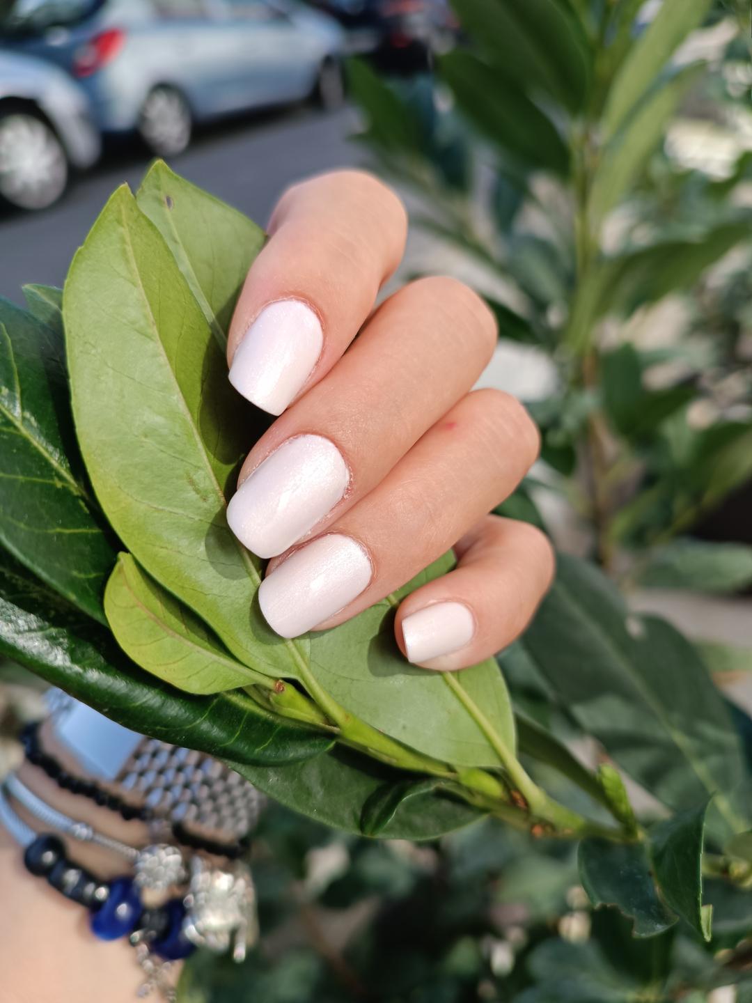 Korekcija gela - M dužina - Novelle, Beograd Korekcija noktiju Nokti Korekcija noktiju, Beograd, Dušanovac, Šumice