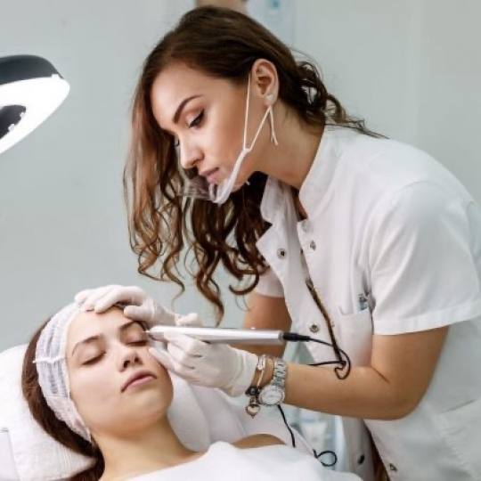 Unica Estetica #nis Tretman lica Plazma pen lifting - dve regije