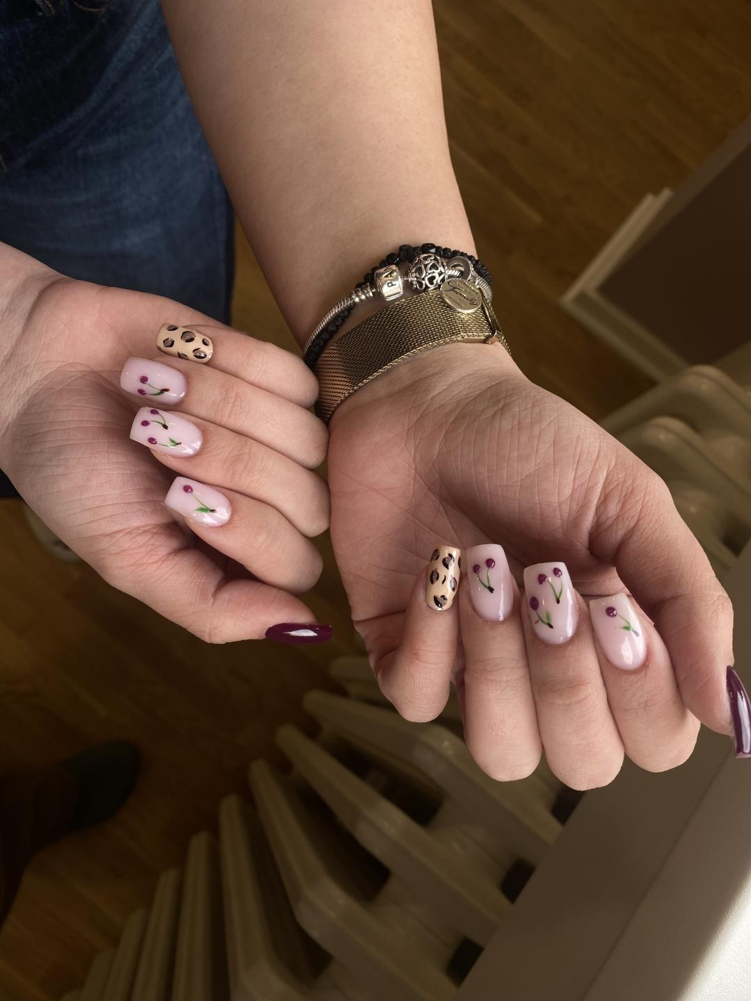 Ayva Nail Studio #beograd Ojačavanje noktiju Ojačavanje prirodnih noktiju gelom - M dužina