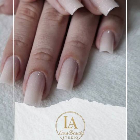 Lara Beauty 037 #krusevac Izlivanje noktiju Izlivanje noktiju dual tipsama - M dužina