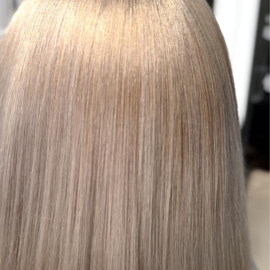 Beauty house by Marina #novisad Farbanje kose Farbanje cele dužine - 60 grama farbe Frizerski salon