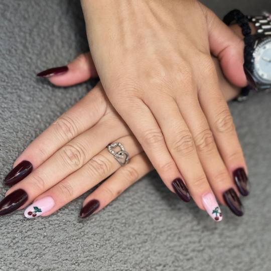 Beauty Studio S #beograd Izlivanje noktiju Izlivanje noktiju gelom - L dužina