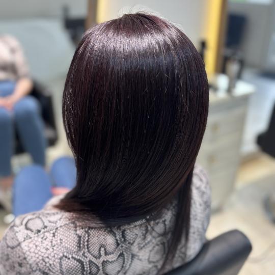 Atelier Kat #beograd Farbanje kose Uslužno farbanje izrastka