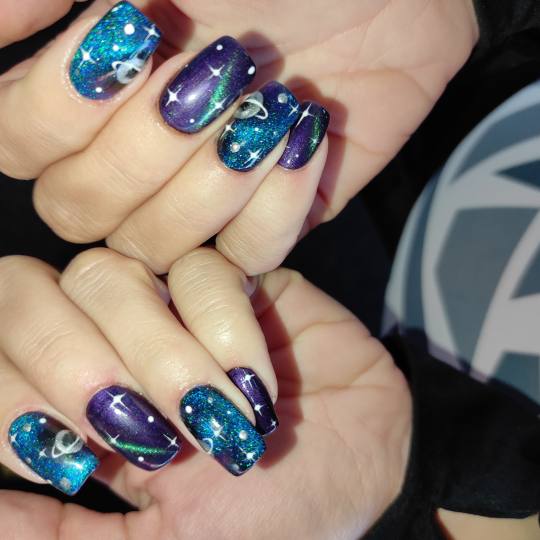 Beauty Bloom #beograd Izlivanje noktiju Izlivanje noktiju gum gelom + nail art Izlivanje noktiju gel