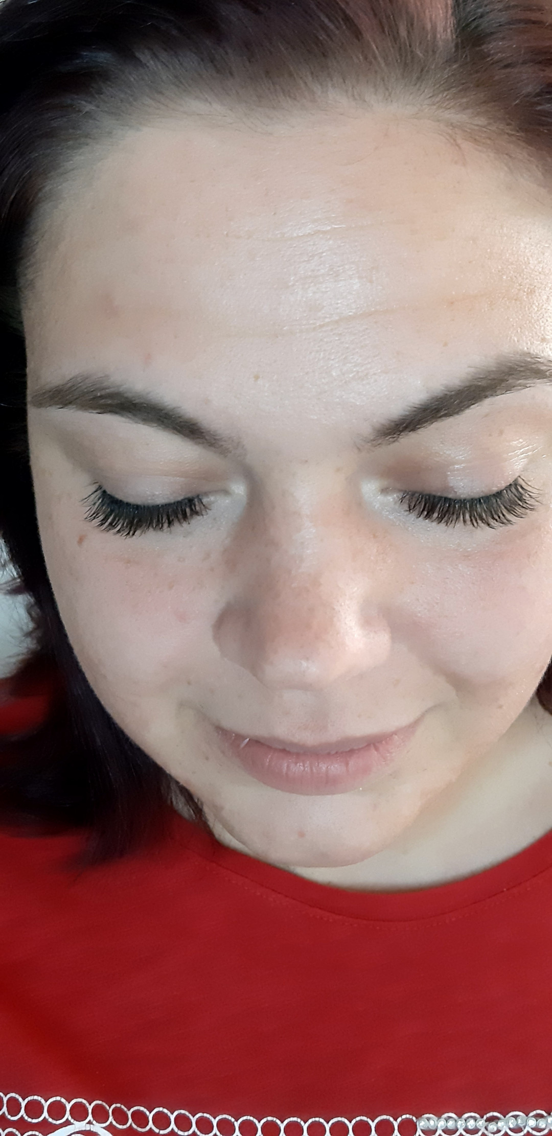 Albina Unisex Studio Lepote #temerin Nadogradnja trepavica Nadogradnja svilenih trepavica - 1 na 1 + oblikovanje obrva GRATIS