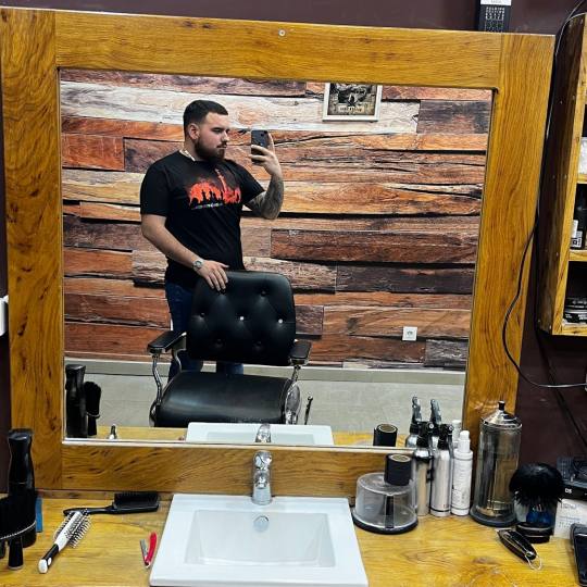Barbershop Beka #beograd Muško šišanje Muško šišanje - fade. ( Fade haircut) Aleksa , dugi niz
