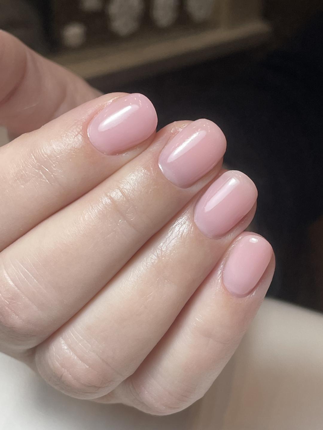Nails Studio #beograd Ojačavanje noktiju Ojačavanje noktiju gelom
