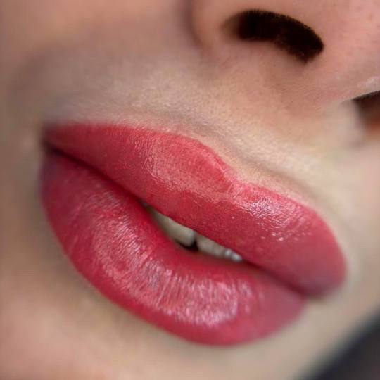 Frida beautycare #jagodina Trajna šminka Trajna šminka usana - velvet lips