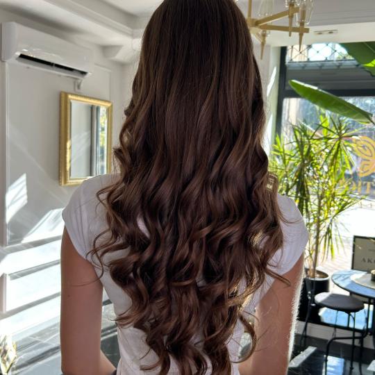Esthetique Privé #beograd Nega i ojačavanje kose Black Caviar tretman + talasi na presu