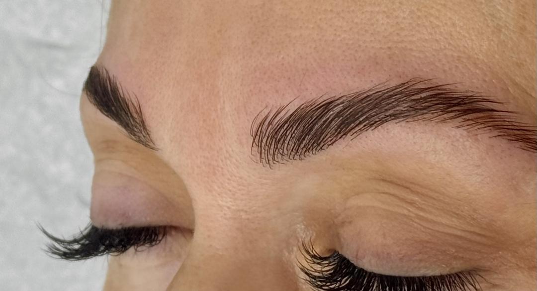 Brow lift - Beauty & Fashion, Beograd Obrve Lice Obrve, Beograd, Mirijevo