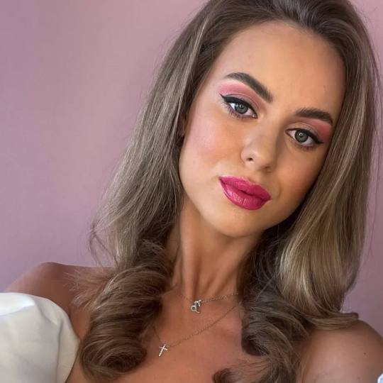 Pudra beauty & cosmetics bar #beograd Make-up / šminkanje Profesionalno šminkanje - večernja šmi