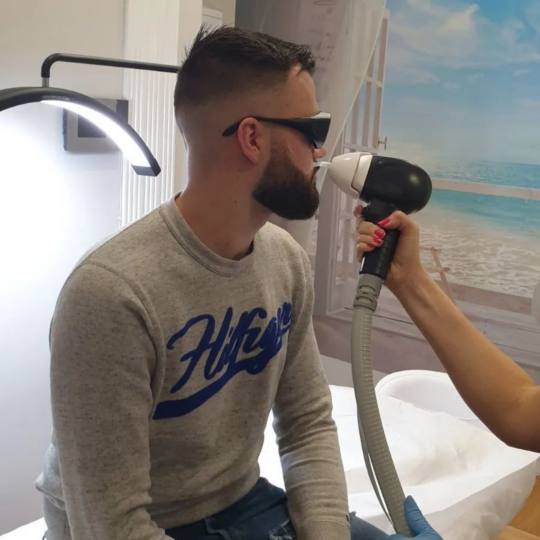 Kokilie Beauty Studio #novisad Laserska epilacija Laserska epilacija vrata - za muškarce Najsavreme