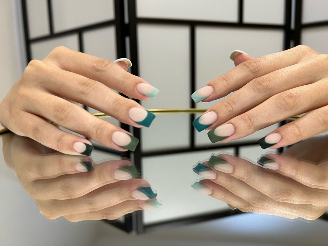 D&D Beauty Center #beograd Izlivanje noktiju Korekcija izlivanja noktiju gelom - L dužina