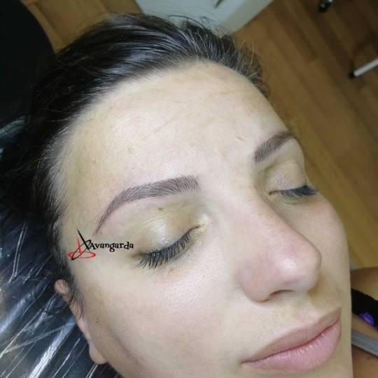 Avangarda #beograd Obrve Microblading