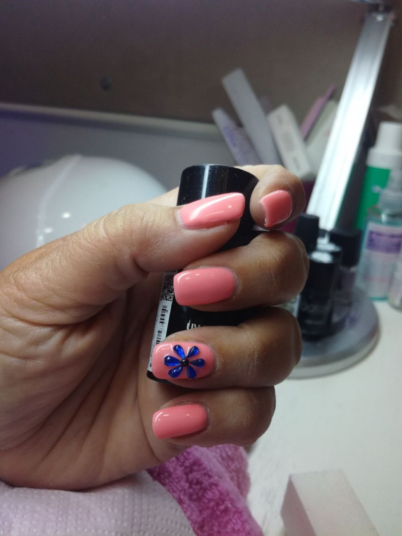 BODY. FACE & NAILS #beograd Gel lak