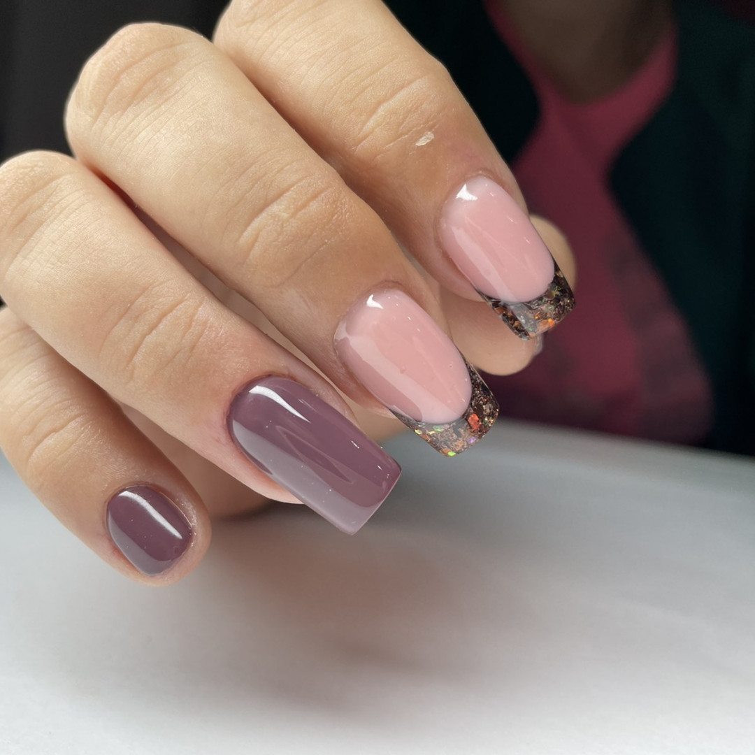 Bling Bling Nails and Lashes #beograd Nadogradnja kose Nadogradnja noktiju tipsama + french