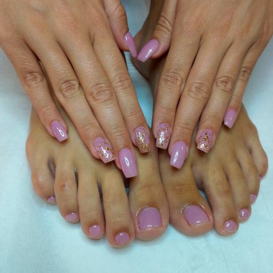 For my Nails #beograd Ojačavanje noktiju Manikir + ojačavanje prirodnih noktiju gelom - M dužina