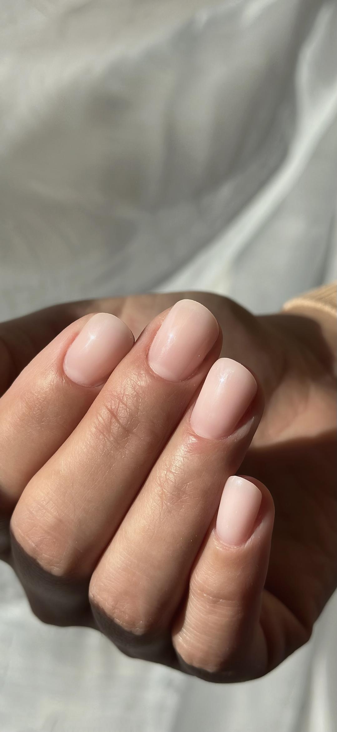 Manikir + gel lak - S dužina - Lui beauty concept, Beograd Manikir Nokti Manikir, Beograd, Banovo brdo