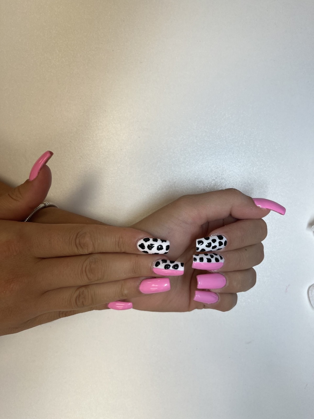 Grkinja Beauty Studio, Kruševac LookBook