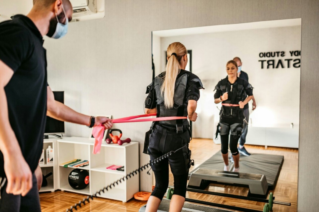 XBody Studio Restart #nis Anticelulit masaža Trening sa elektrostimulacijom mišića(EMS) + anticelulit i relaks masaža - članarina za jedan mesec