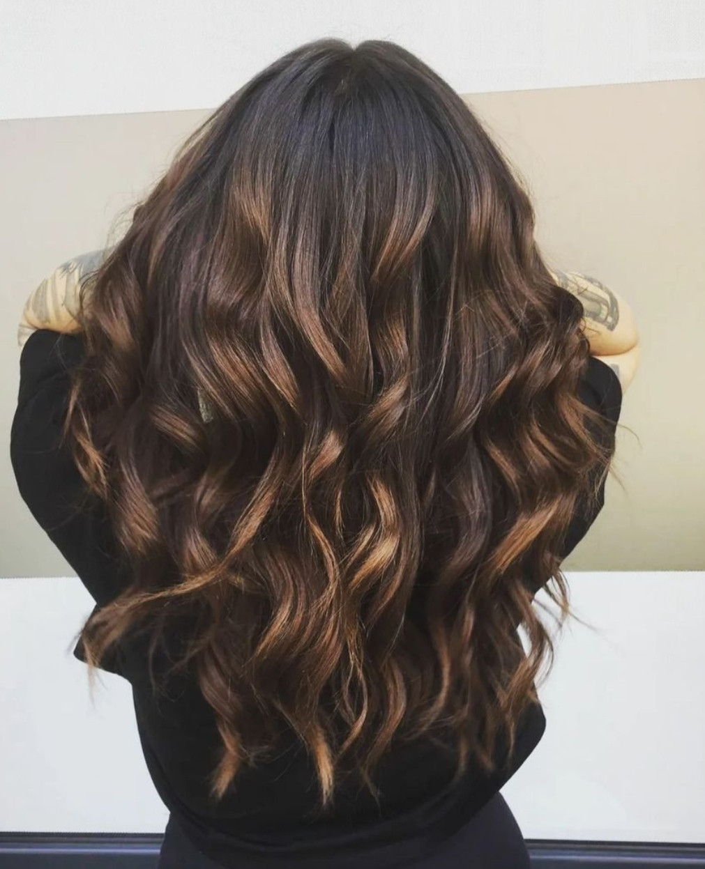 Infinity Hair #novisad Feniranje i stilizovanje Feniranje na talase - extra duga kosa (preko lopatica)