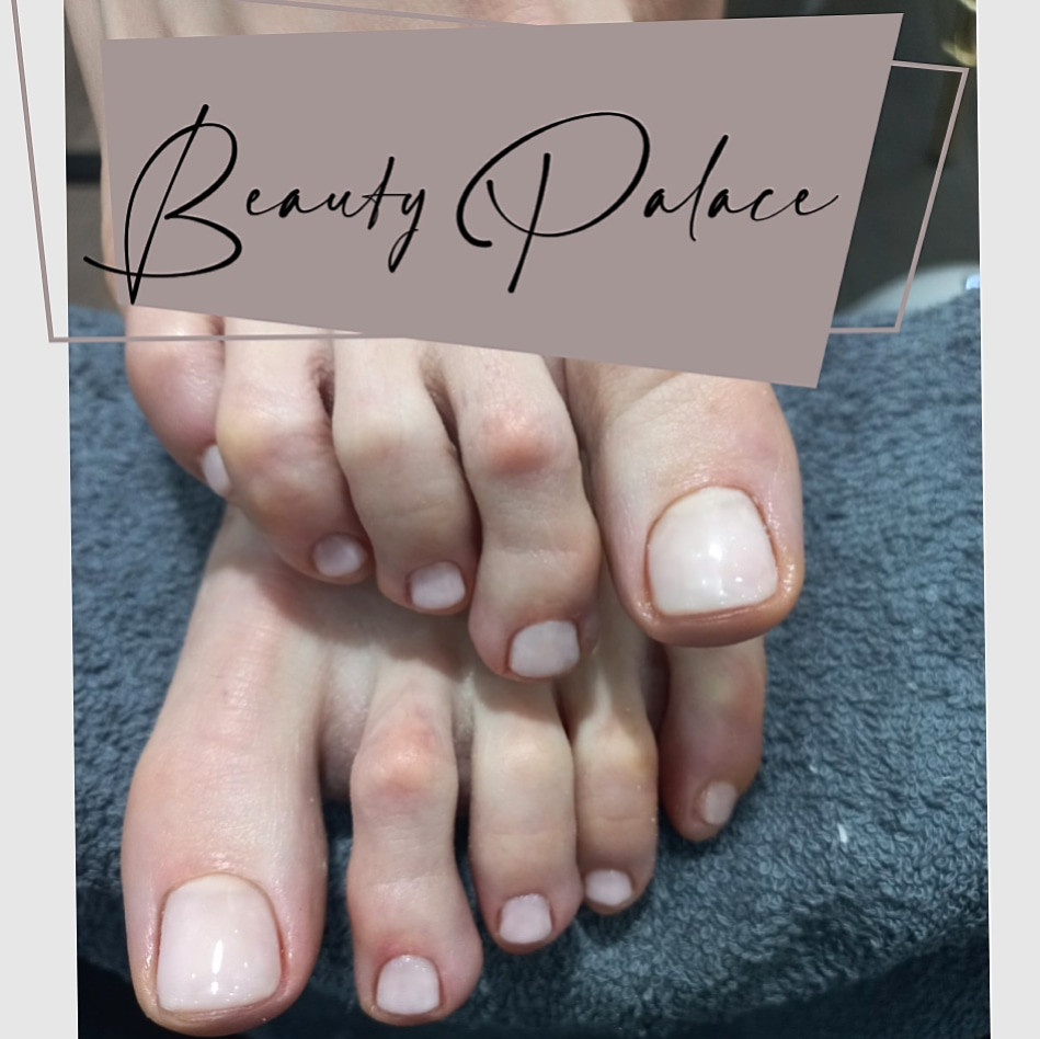 Beauty Palace by M #beograd Gel lak Pedikir + gel lak ( ruski pedikir )