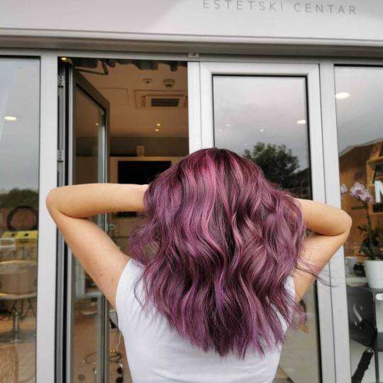 Medica life & style #beograd Ombre, sombre, balayage Balayage - duga kosa ljubicasti balayage