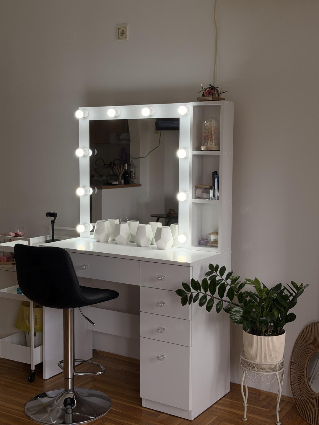 Profesionalno šminkanje - Aora, Novi Sad Make-up / šminkanje Lice Make-up / šminkanje, Novi Sad, Centar - Stari grad