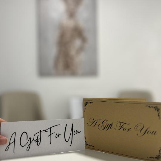 Sandra estetik studio #beograd Tretman lica Poklon kartica Ne znaš šta da pokloniš?
Pokloni pauz