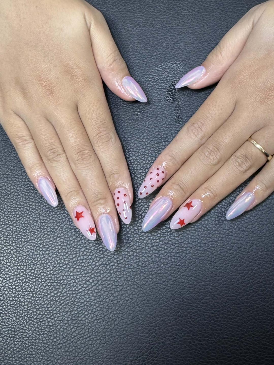 Saigon Beauty #novisad Izlivanje noktiju Izlivanje noktiju gelom - M dužina