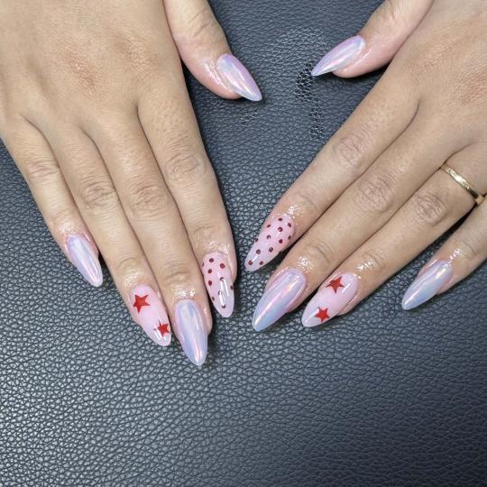 Saigon Beauty #novisad Izlivanje noktiju Izlivanje noktiju gelom - M dužina