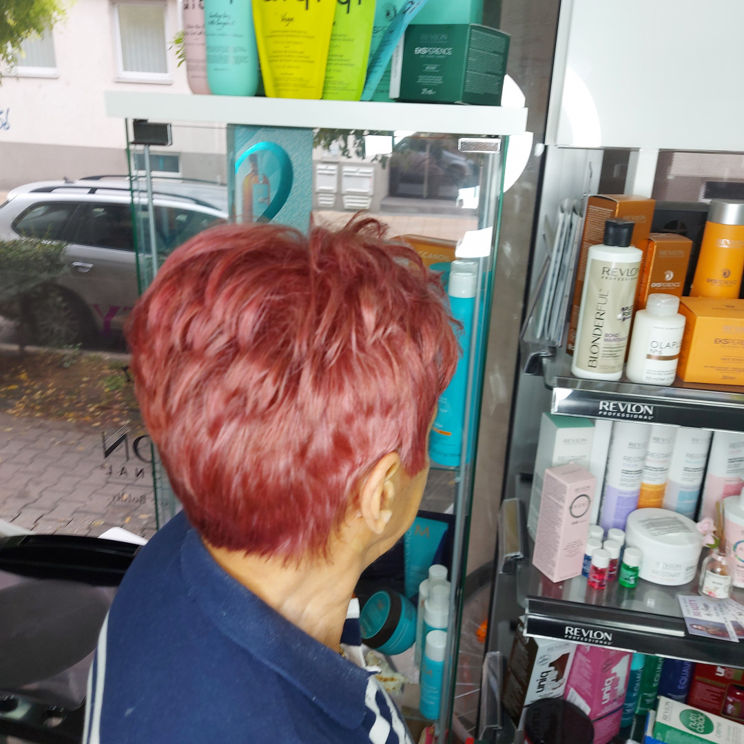 Beauty by Sanja #novisad Farbanje kose Farbanje cele dužine Revlon Professional farbom - kratka kosa srednje dustine