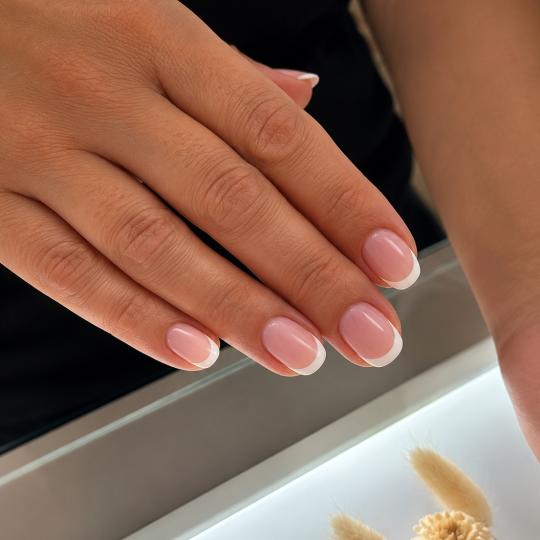 Auréa manucure #novisad Nadogradnja noktiju Nadogradnja noktiju dual tipsama - S dužina Nokti