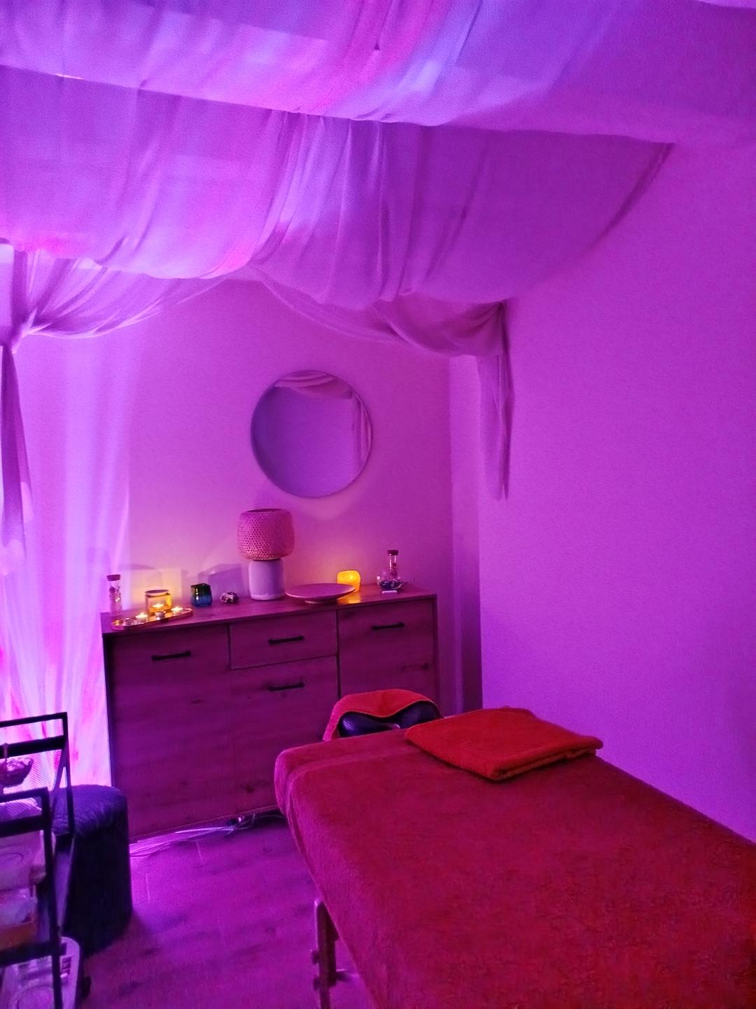 Antistres masaža - celo telo - Lumi studio, Beograd Masaža za opuštanje / relax / antistres Masaža Masaža za opuštanje / relax / antistres, Beograd, Vračar, Čubura, Crveni krst