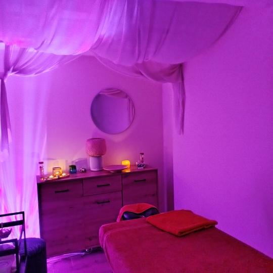 Lumi studio #beograd Masaža za opuštanje / relax / antistres Antistres masaža - celo telo
