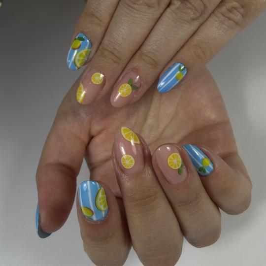 Studio Moldovan #beograd Ukrašavanje noktiju Nail art - složen