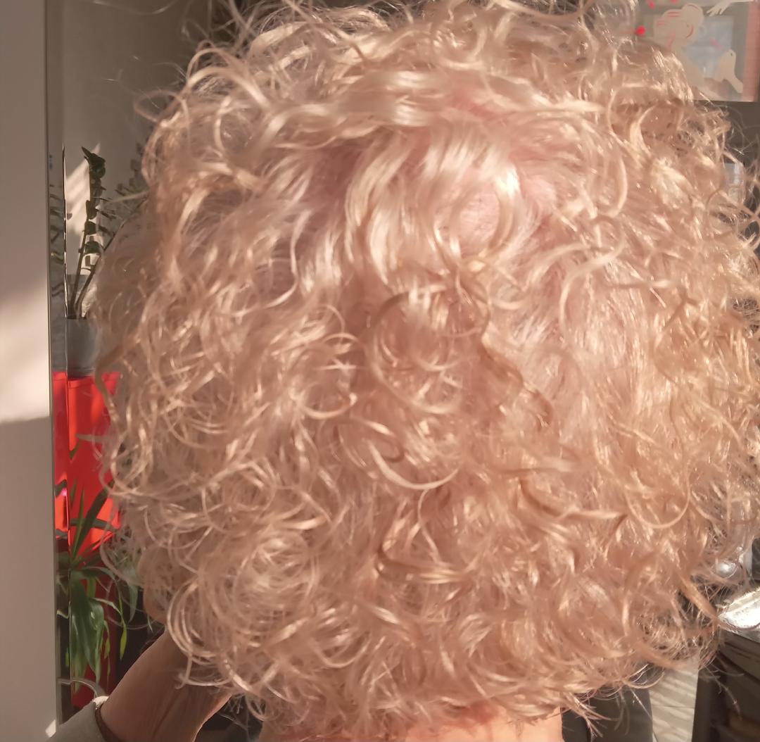 Alfaparf farbanje - kosa srednje dužine - Astradas 2, Beograd Farbanje kose Frizerski saloni Farbanje kose, Beograd, Novi Beograd blokovi, Belville, Savski kej