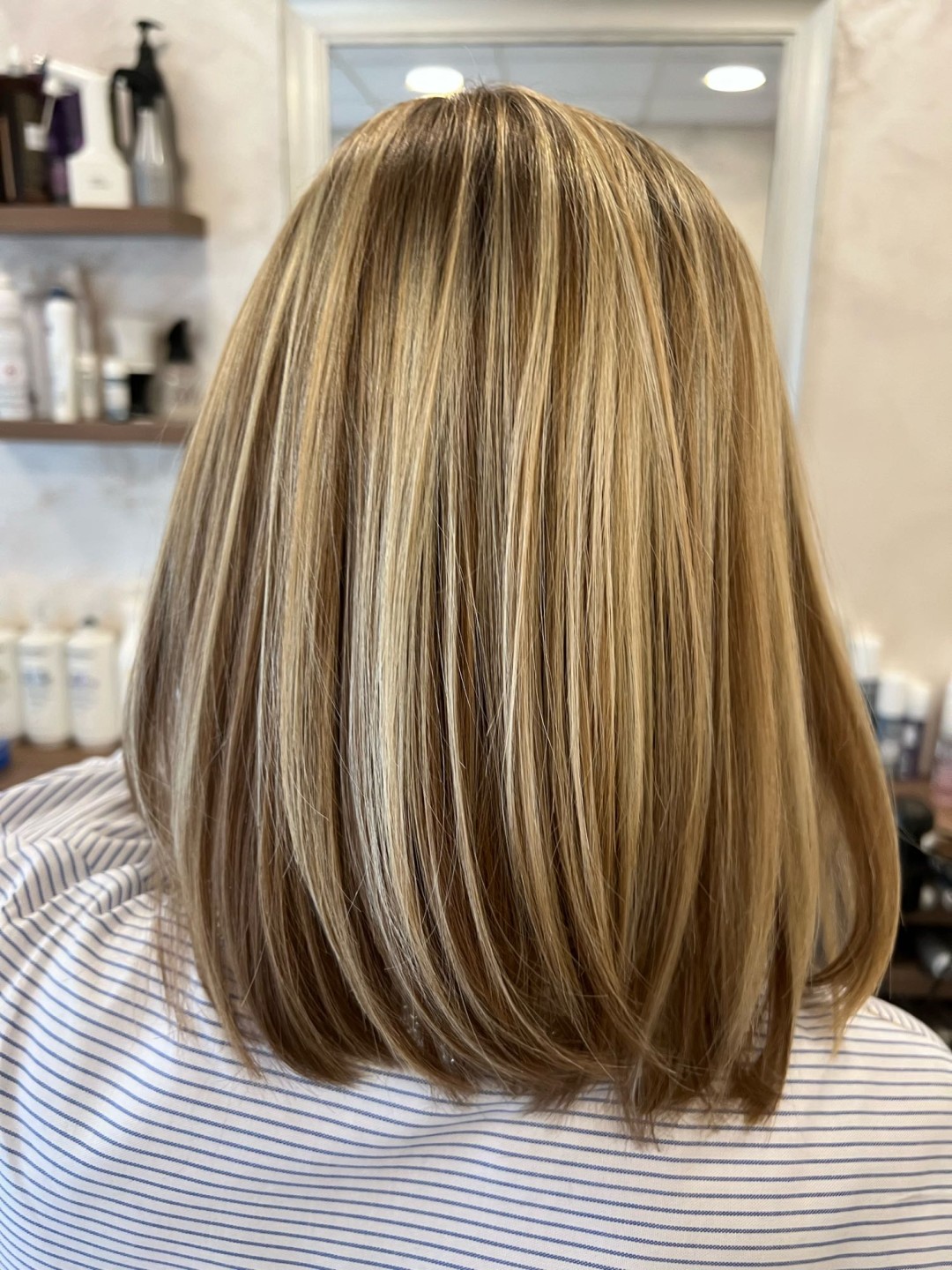 Rakelita Hair #beograd Žensko šišanje Žensko šišanje - kosa srednje dužine
